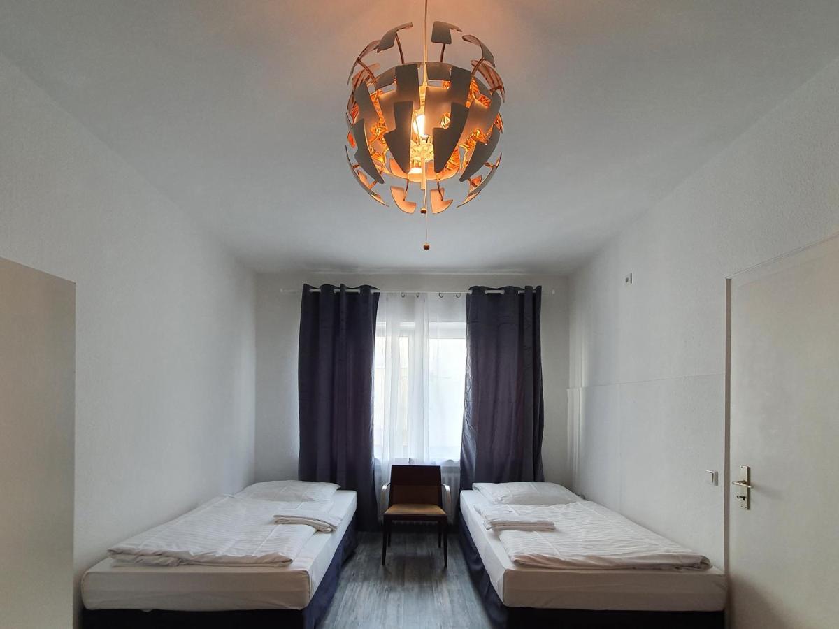 Aparthouse Graf-Adolf Dusseldorf Bagian luar foto