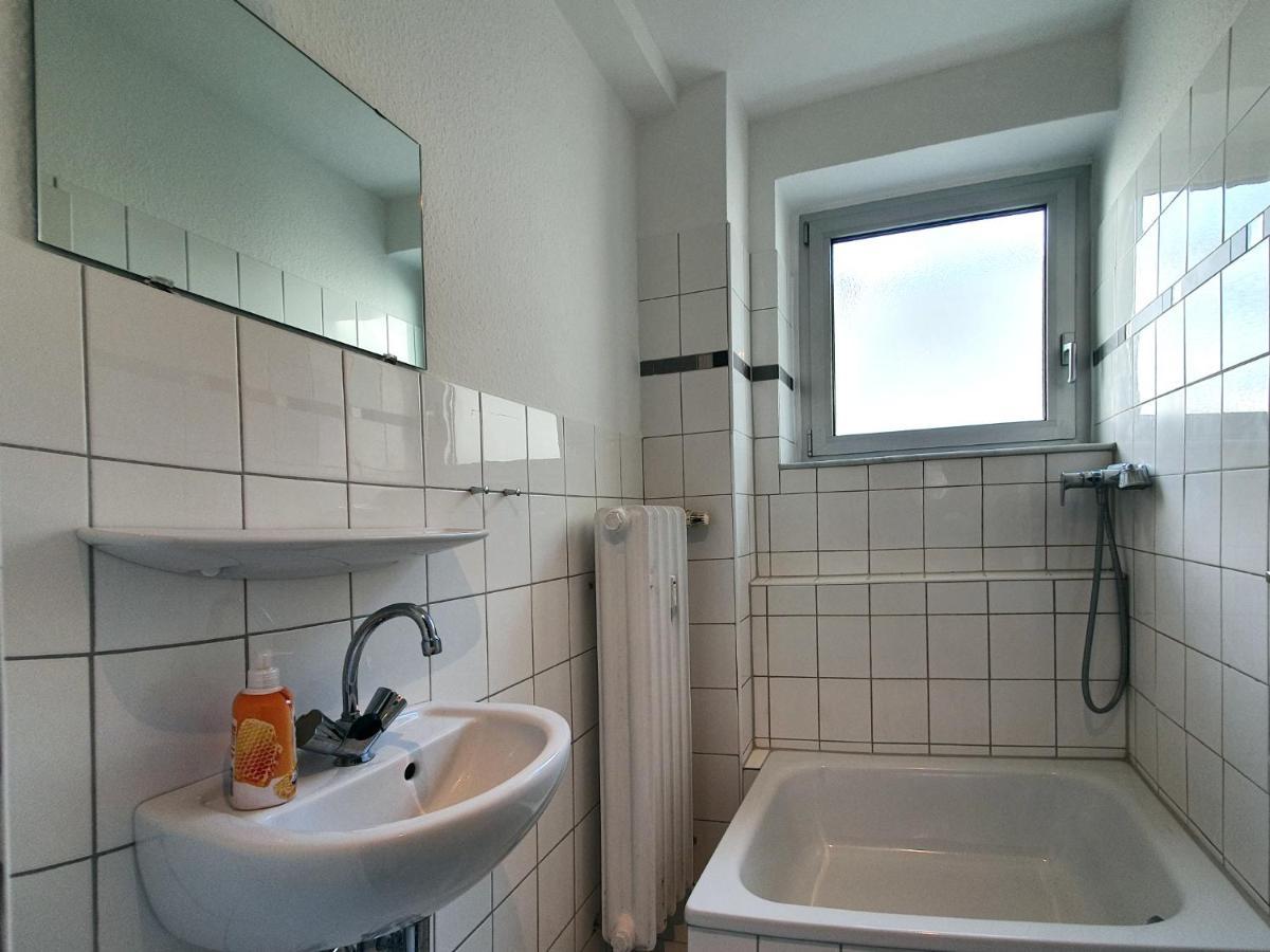 Aparthouse Graf-Adolf Dusseldorf Bagian luar foto