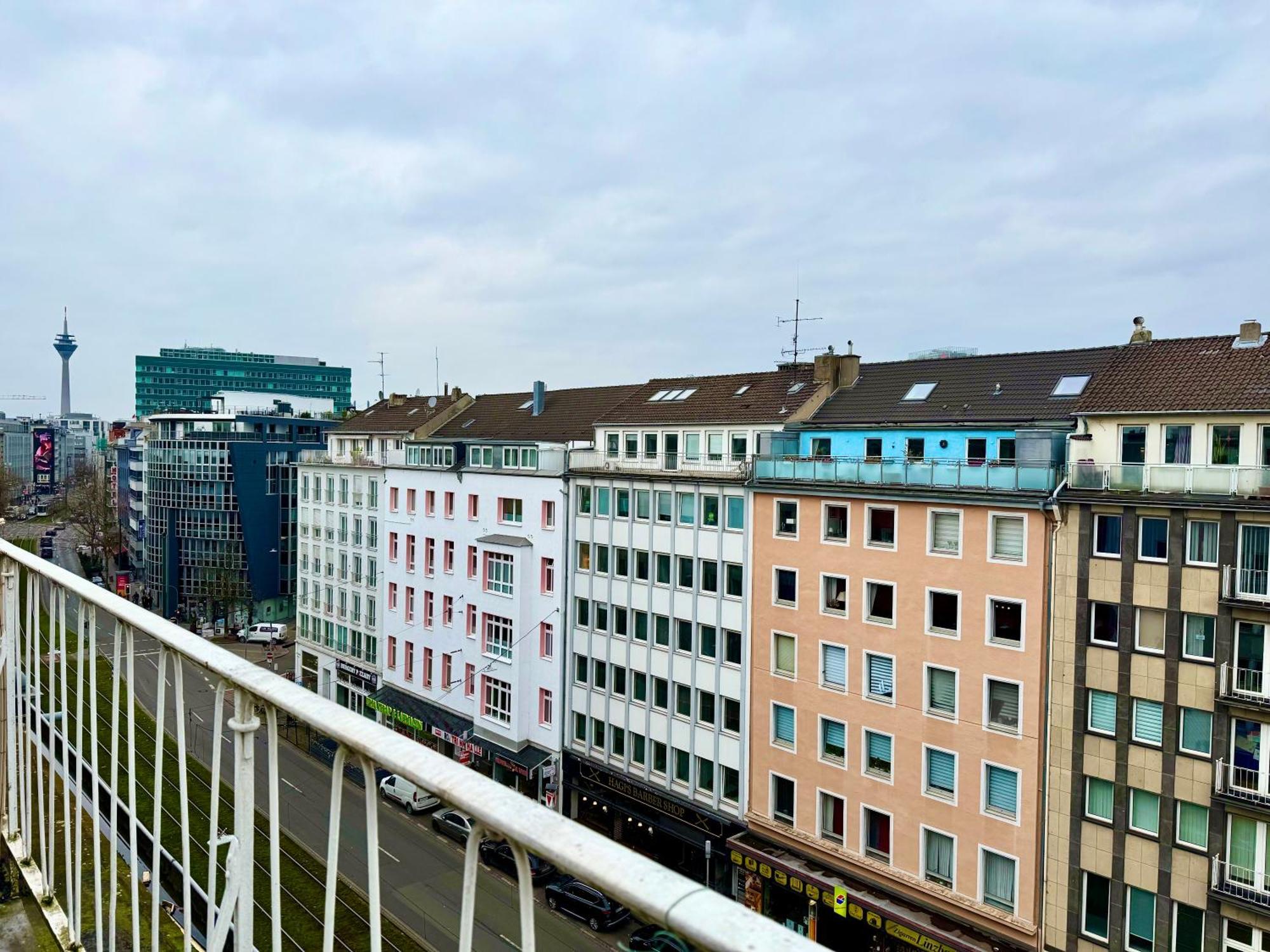 Aparthouse Graf-Adolf Dusseldorf Bagian luar foto