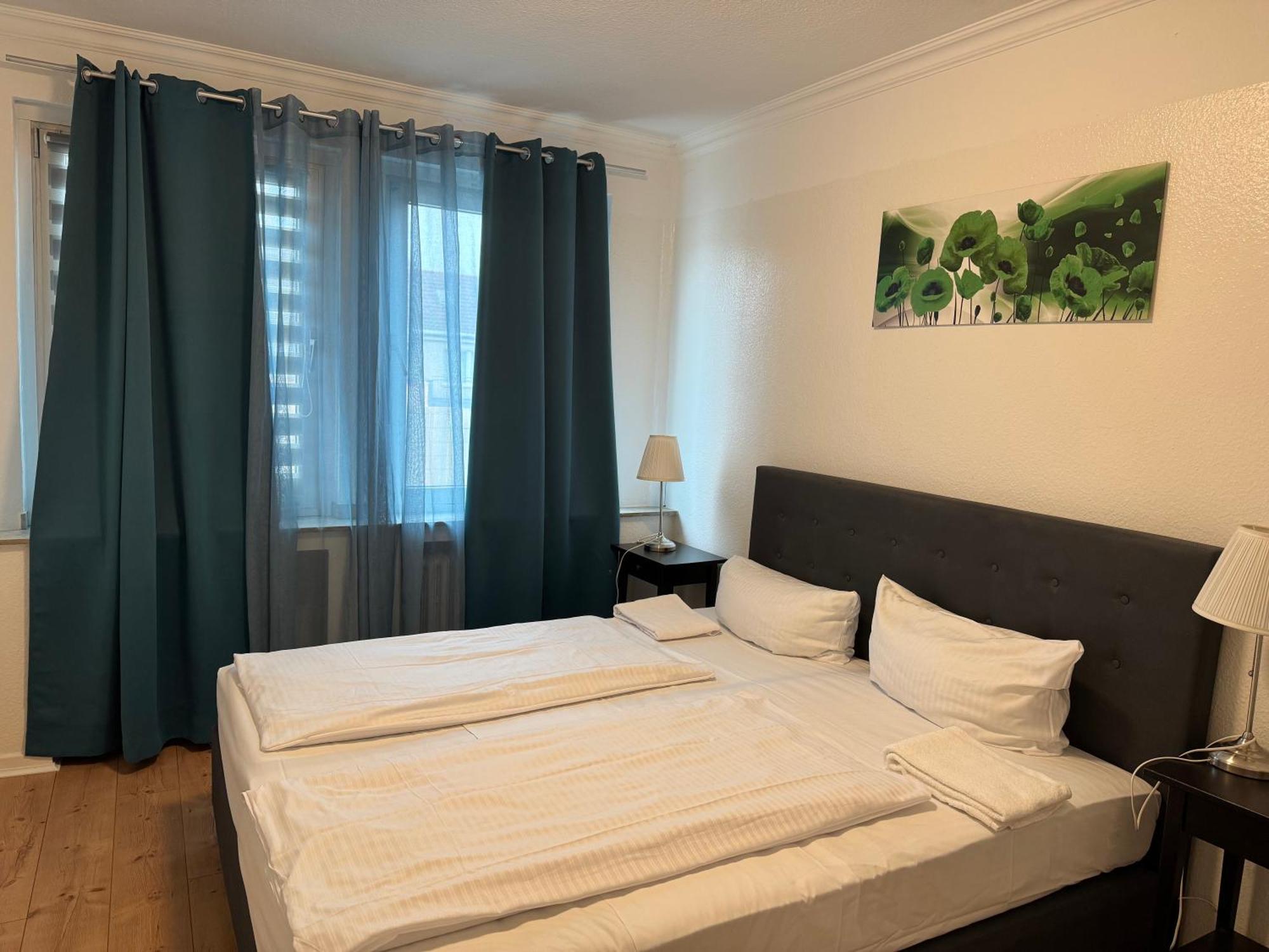 Aparthouse Graf-Adolf Dusseldorf Bagian luar foto