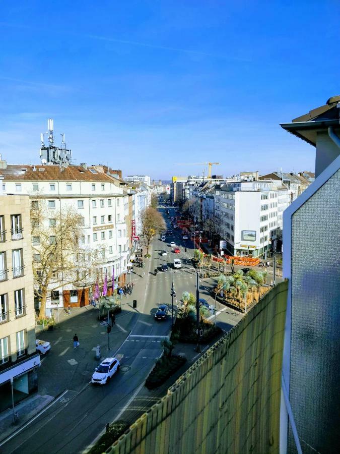 Aparthouse Graf-Adolf Dusseldorf Bagian luar foto